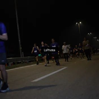 Runner Photo 7354073