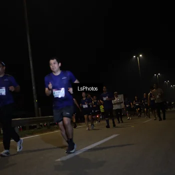 Runner Photo 7354082
