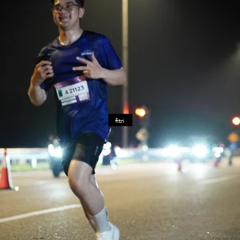 Runner Photo 7354138