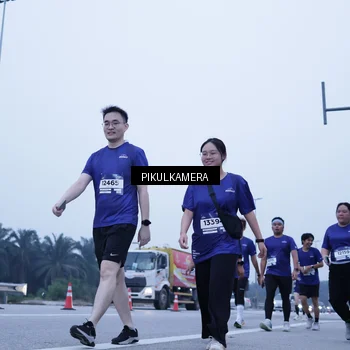 Runner Photo 7354165
