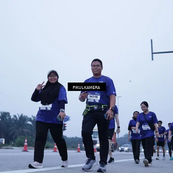 Runner Photo 7354172