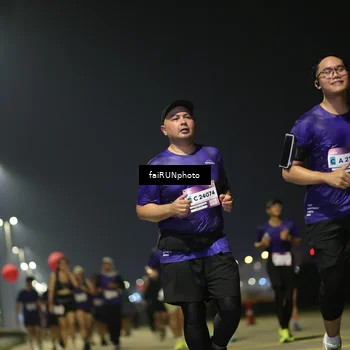 Runner Photo 7354202