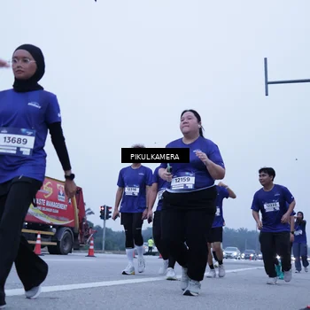 Runner Photo 7354238