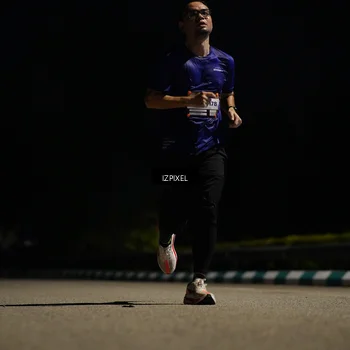 Runner Photo 7354264