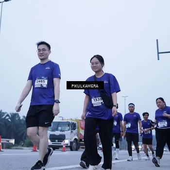 Runner Photo 7354271