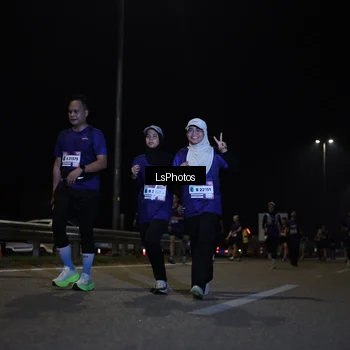 Runner Photo 7354289