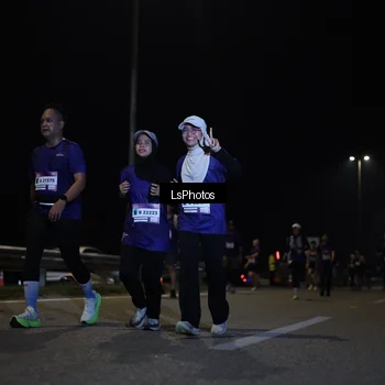 Runner Photo 7354292