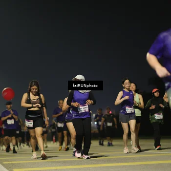 Runner Photo 7354311