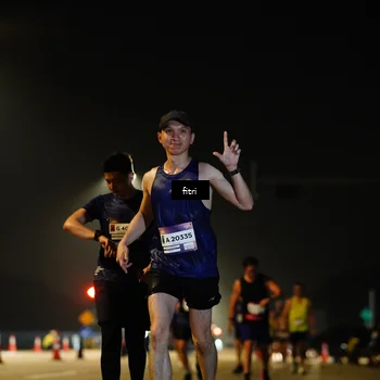 Runner Photo 7354348