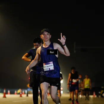 Runner Photo 7354352