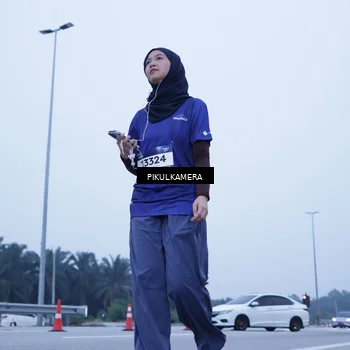Runner Photo 7354357