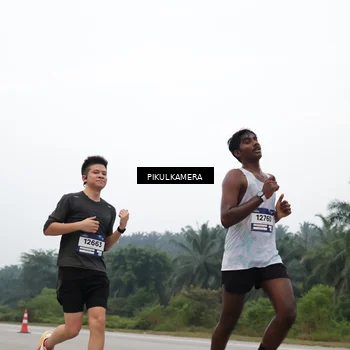 Runner Photo 7354367