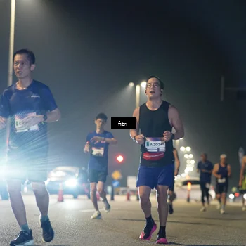 Runner Photo 7354369