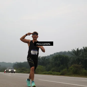 Runner Photo 7354410