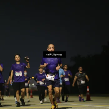 Runner Photo 7354415