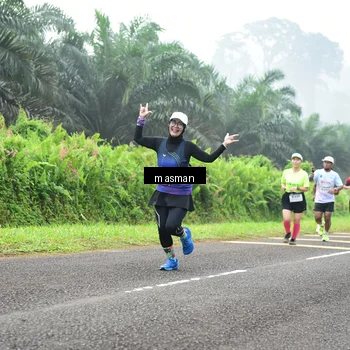 Runner Photo 7354436
