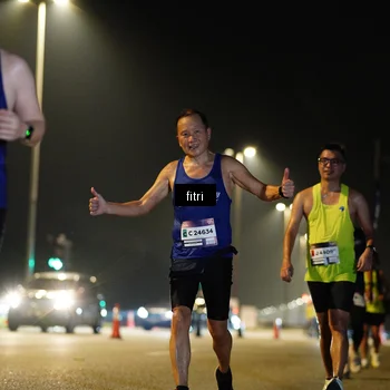 Runner Photo 7354438