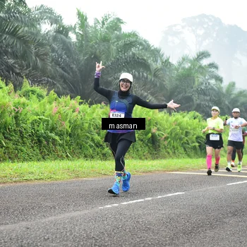 Runner Photo 7354441