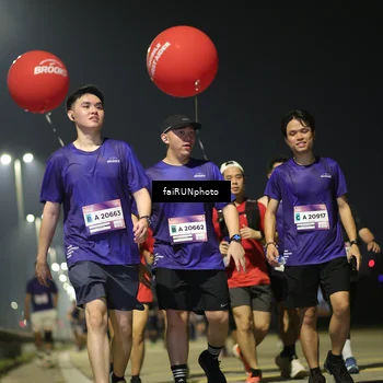 Runner Photo 7354444