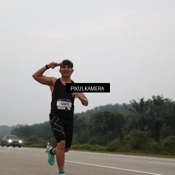 Runner Photo 7354459