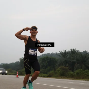 Runner Photo 7354492