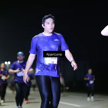 Runner Photo 7354498