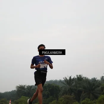 Runner Photo 7354510