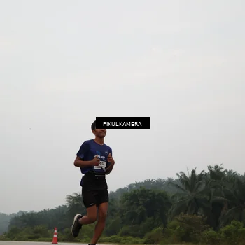 Runner Photo 7354515