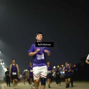 Runner Photo 7354539