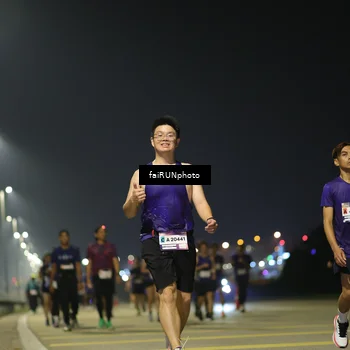 Runner Photo 7354565