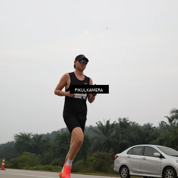 Runner Photo 7354567