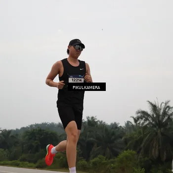 Runner Photo 7354572