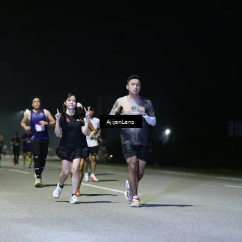 Runner Photo 7354656