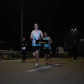 Runner Photo 7354661