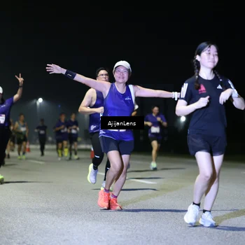 Runner Photo 7354690