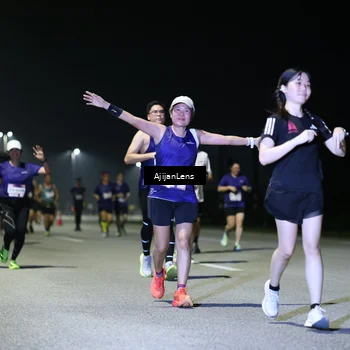 Runner Photo 7354695