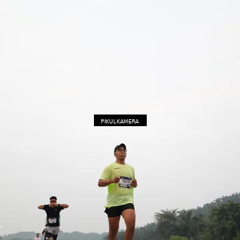 Runner Photo 7354737