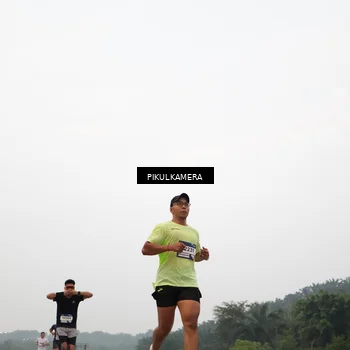 Runner Photo 7354763