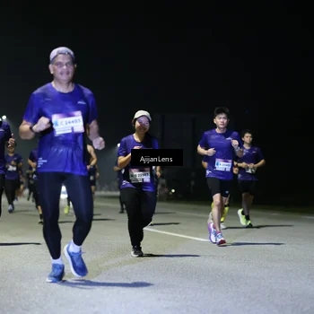 Runner Photo 7354768