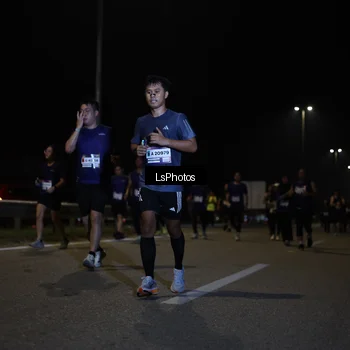Runner Photo 7354783