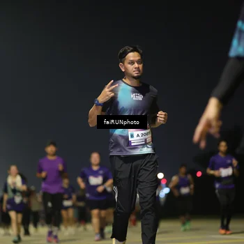 Runner Photo 7354787