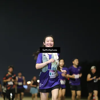 Runner Photo 7354790