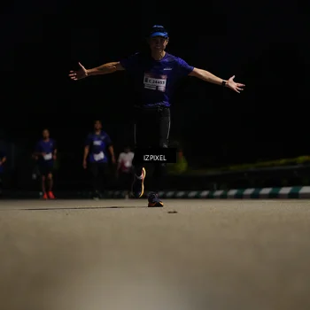 Runner Photo 7354794
