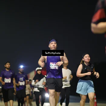 Runner Photo 7354827