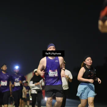Runner Photo 7354831
