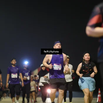 Runner Photo 7354854