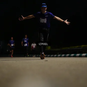Runner Photo 7354865