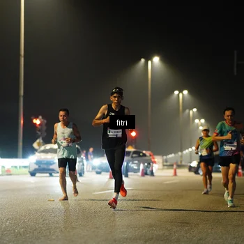 Runner Photo 7354875