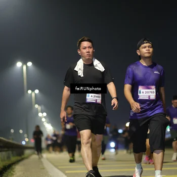 Runner Photo 7354876