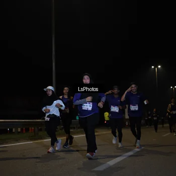 Runner Photo 7354879